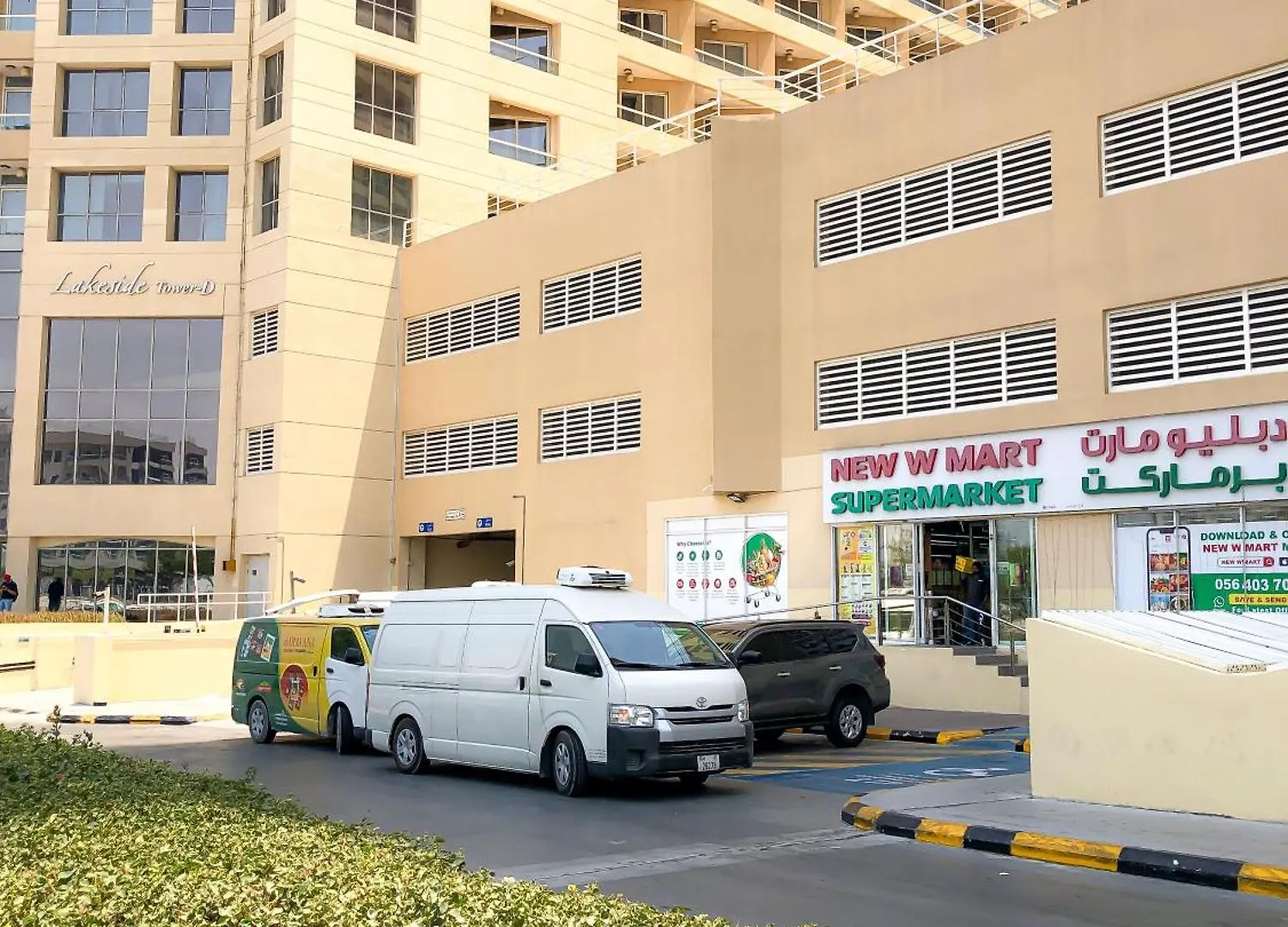 Luxury Studio With Lakeview - Impz - Dubai Production City Apartment